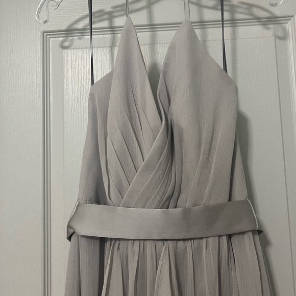 COPY - Vera wang white bridesmaid dress • unaltered • size 6 - Picture 2 of 2